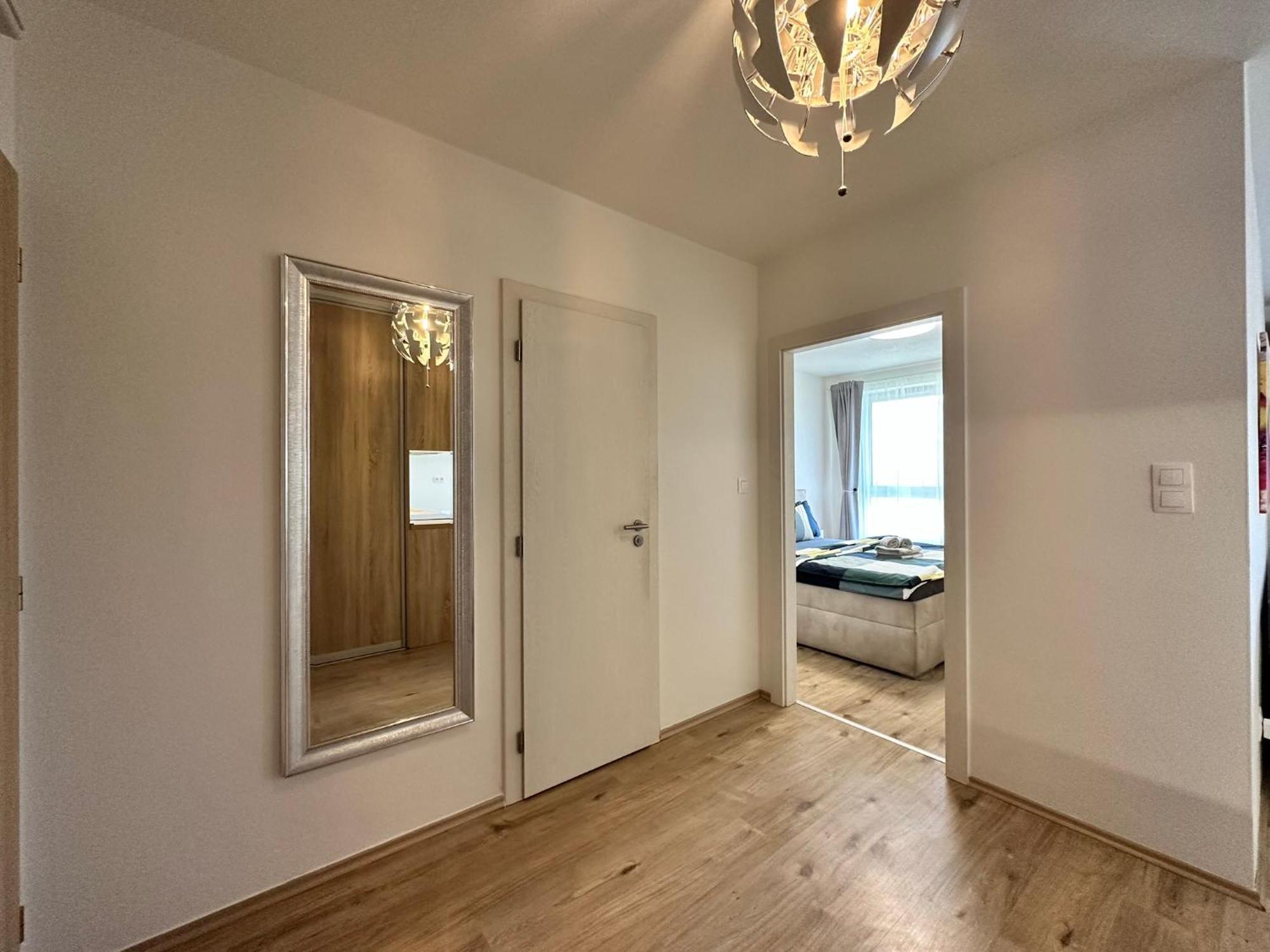 Novozariadeny Apartman Pri Starom Moste Bratislava Exterior foto